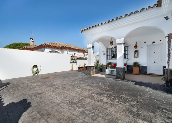 Casa Las Golondrinas-Solo Familias